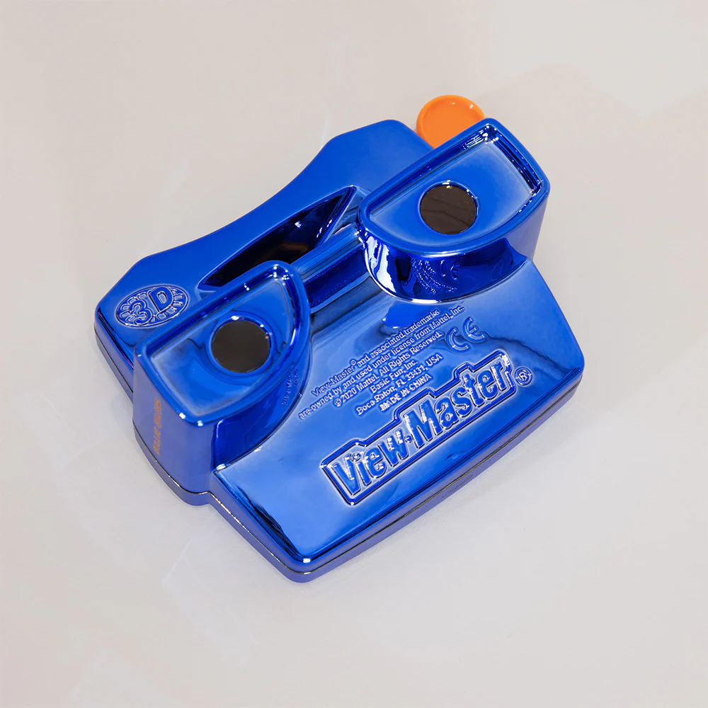 Billie Eilish View-Master - Image 3